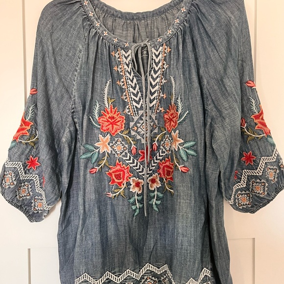 Karyn Seo Tops - Karyn Seo Embroidered Denim Blouse with Floral Accents